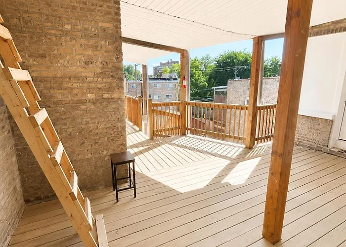 Cozy 1br, 1ba In Rogers Park Wifi & Parking Chicago
